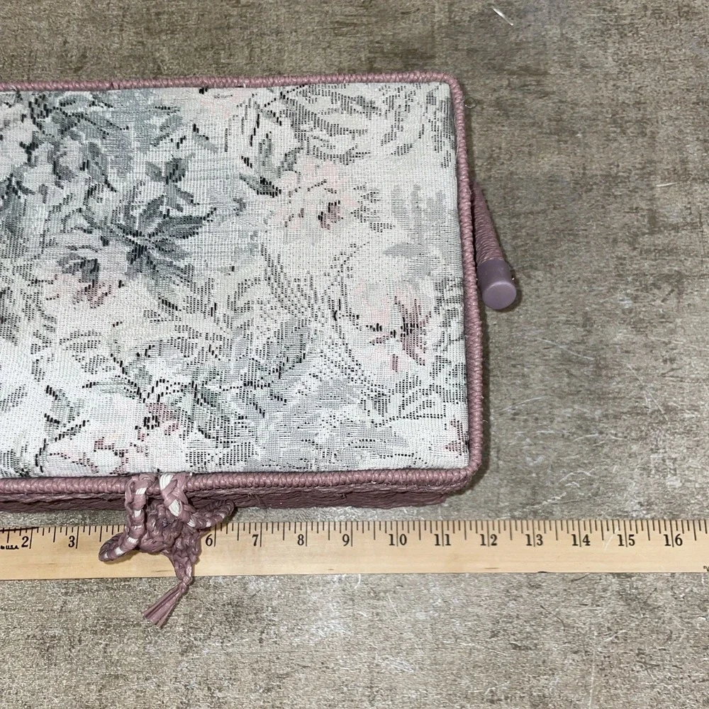 Small Sewing Basket‎ Floral Fabric 12